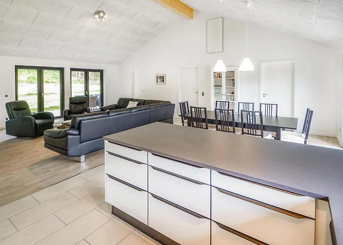 Lovely In With Sauna